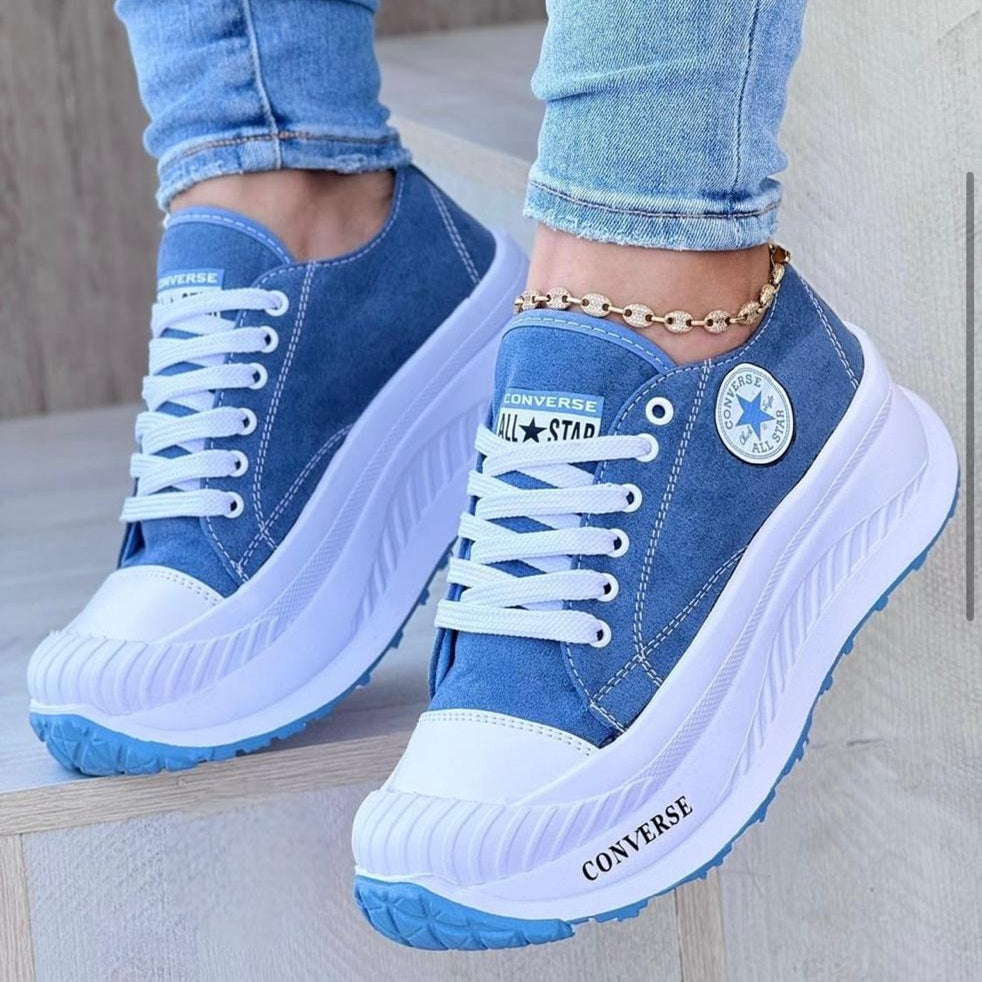 Converse Blue Jeans