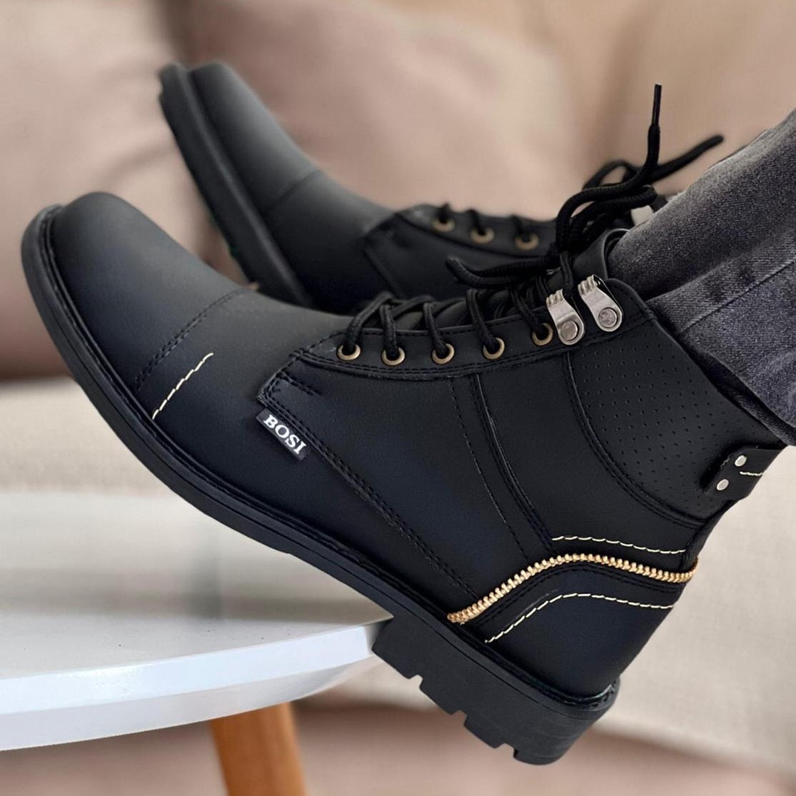 Bota Masculina Bosi: Cordones Clásicos y Detalle de Cremallera en el Talón para un Toque Único