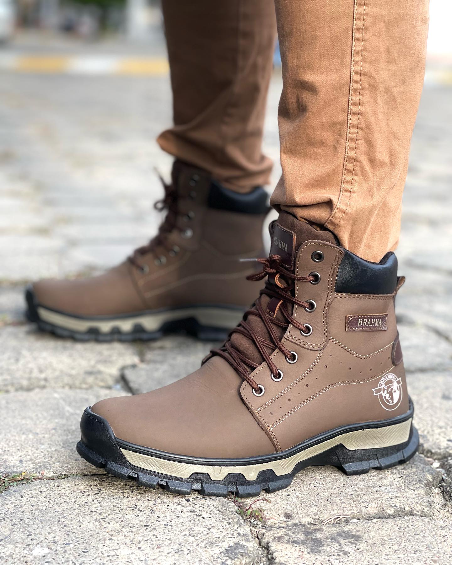 Botas de Cuero Brahma: El Estilo que te Define