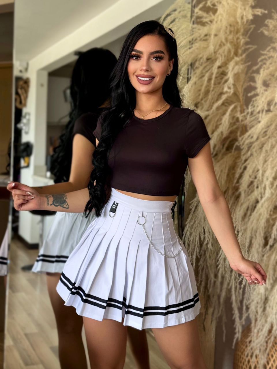 Conjunto Magia Casual: Falda Plisada y Blusa