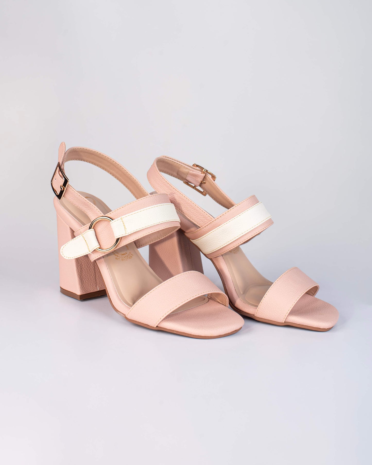 Sandalias de Tacón Grueso 7 cm: Eleva Tu Estilo Con Comodidad