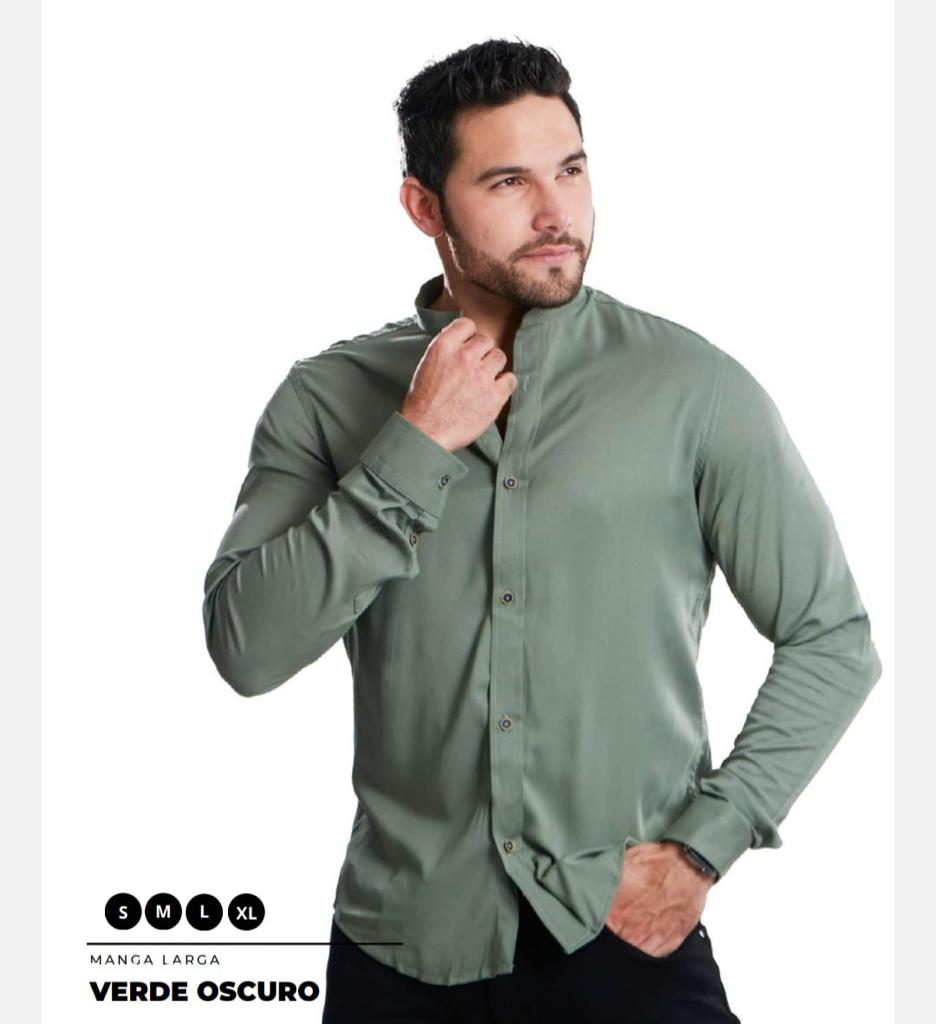 Camisa Manga Larga Sin Cuello en Seda Fria