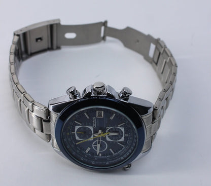 Reloj Citizen Steel Class: Correa Metálica de Alta Gama