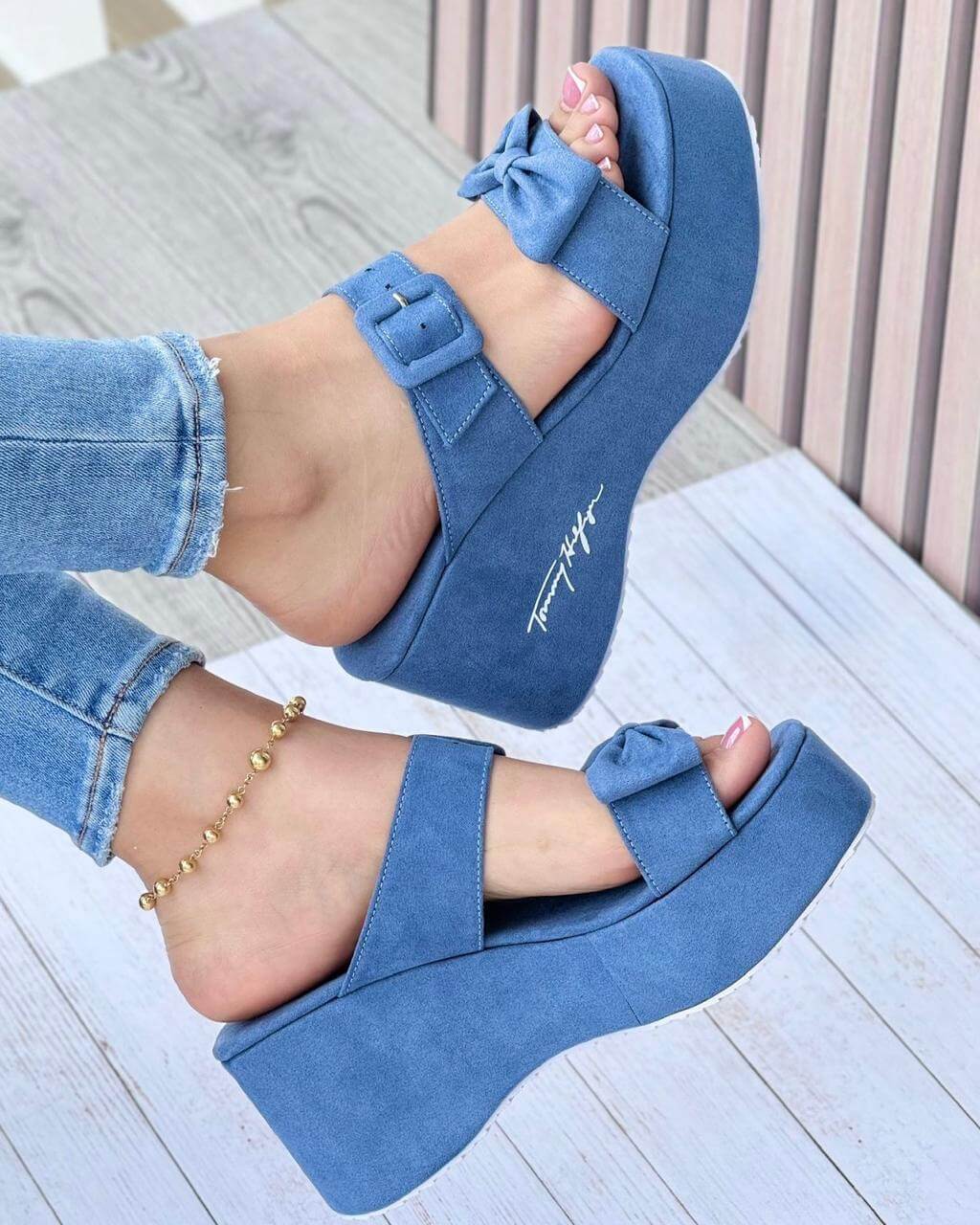 Sandalias de Plataforma Tommy con Moño