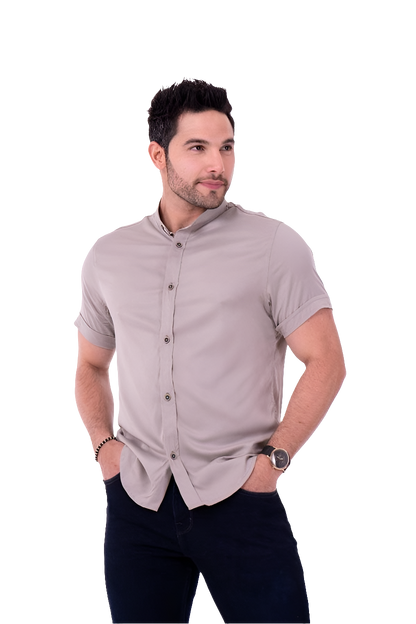 Camisa Manga Corta Sin Cuello en Seda Fria