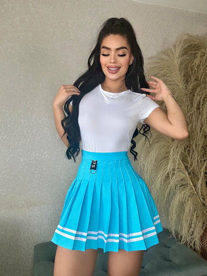 Conjunto Magia Casual: Falda Plisada y Blusa