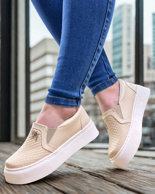 Bolichero Vélez: Estilo y Comodidad que te Acompañan