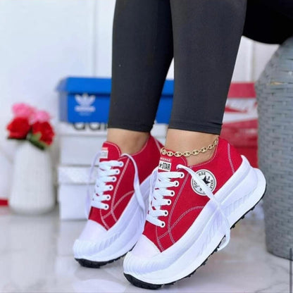 Converse Dama: Tu Estilo Puede Ser Tu Fortaleza